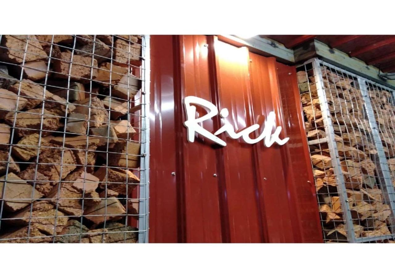 Rick Resort Teluk Intan Exterior foto