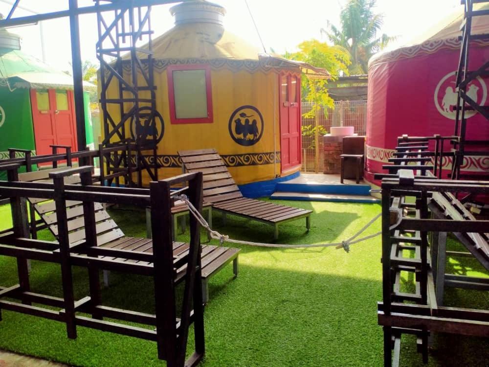 Rick Resort Teluk Intan Exterior foto